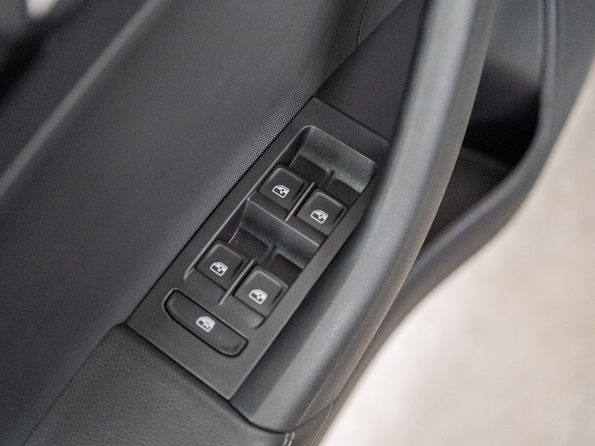 Volkswagen Polo 2020 - фото автомобиля