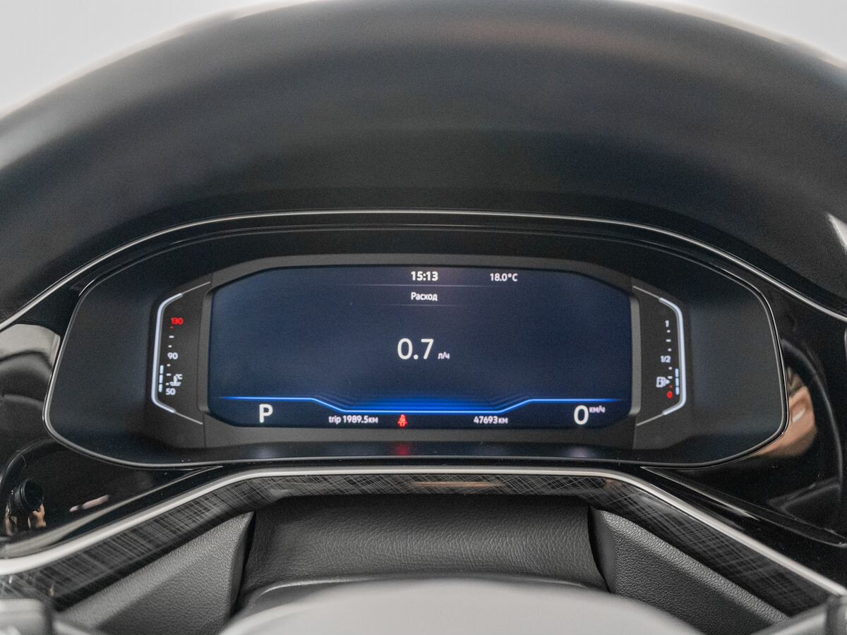 Volkswagen Polo 2020 - фото автомобиля