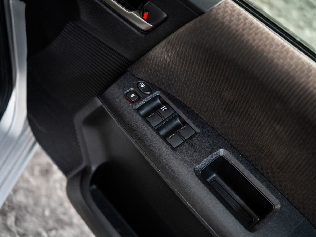 Honda Freed 2012 - фото автомобиля