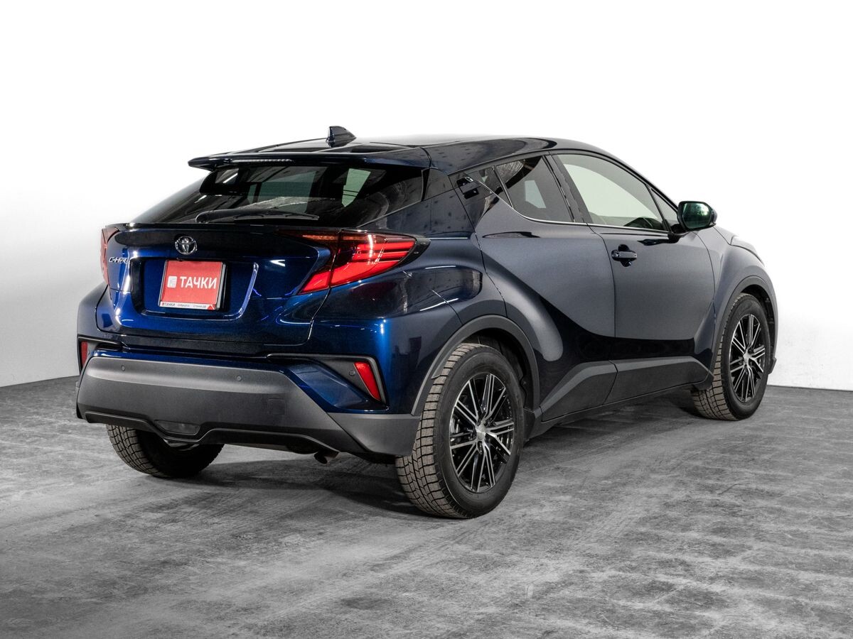 Toyota C-HR 2020 - фото автомобиля
