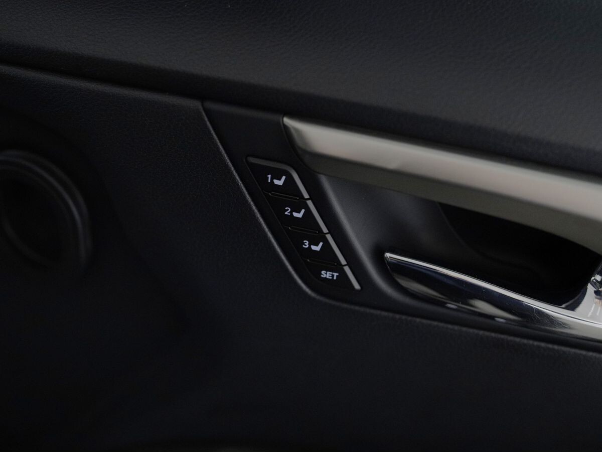 Lexus RX 2016 - фото автомобиля