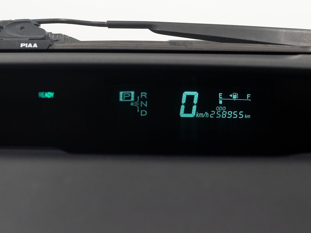 Toyota Prius 2008 - фото автомобиля