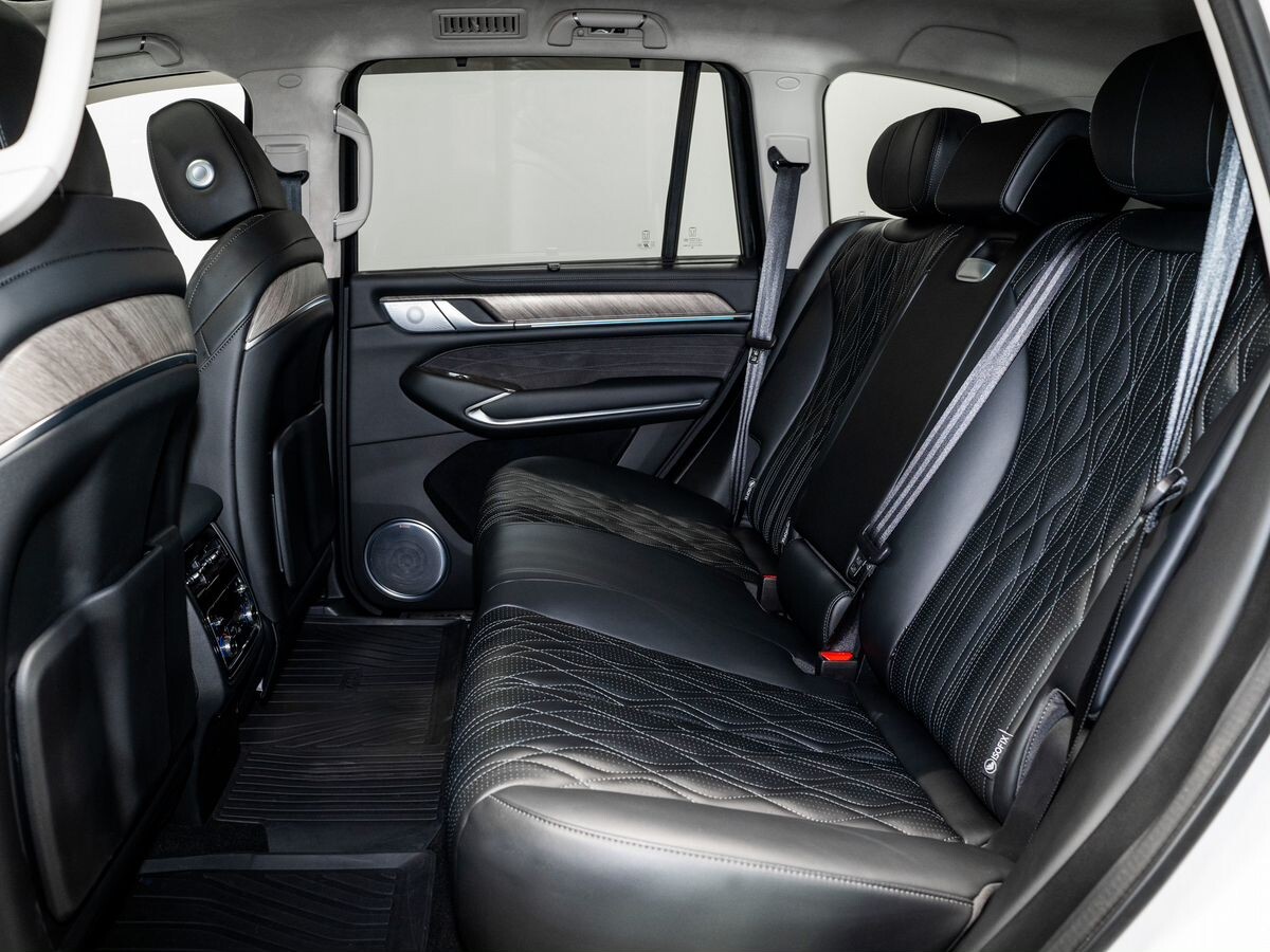 Tank 500 2024 - фото автомобиля