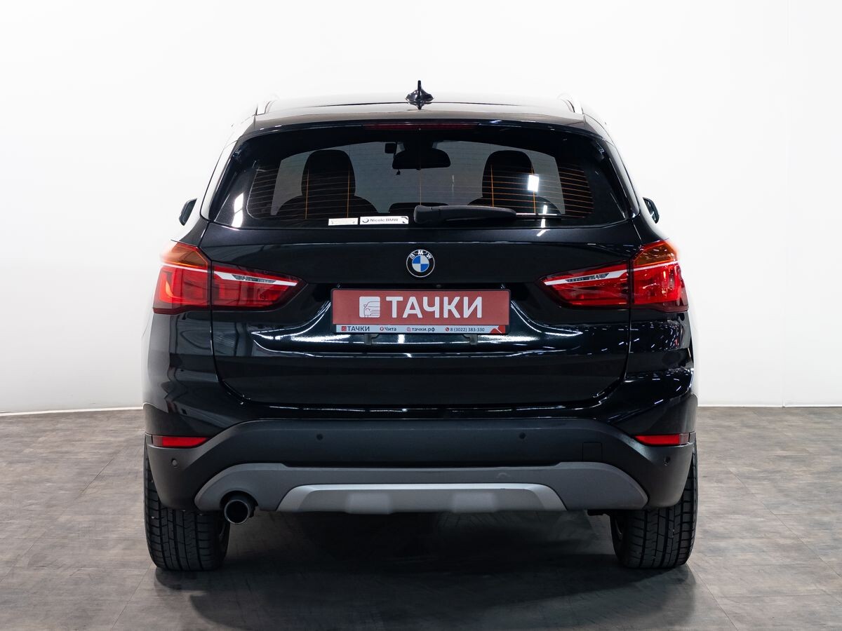 BMW X1 2016 - фото автомобиля