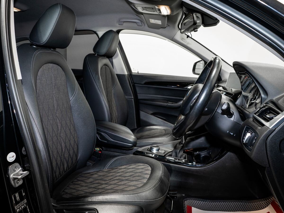 BMW X1 2016 - фото автомобиля