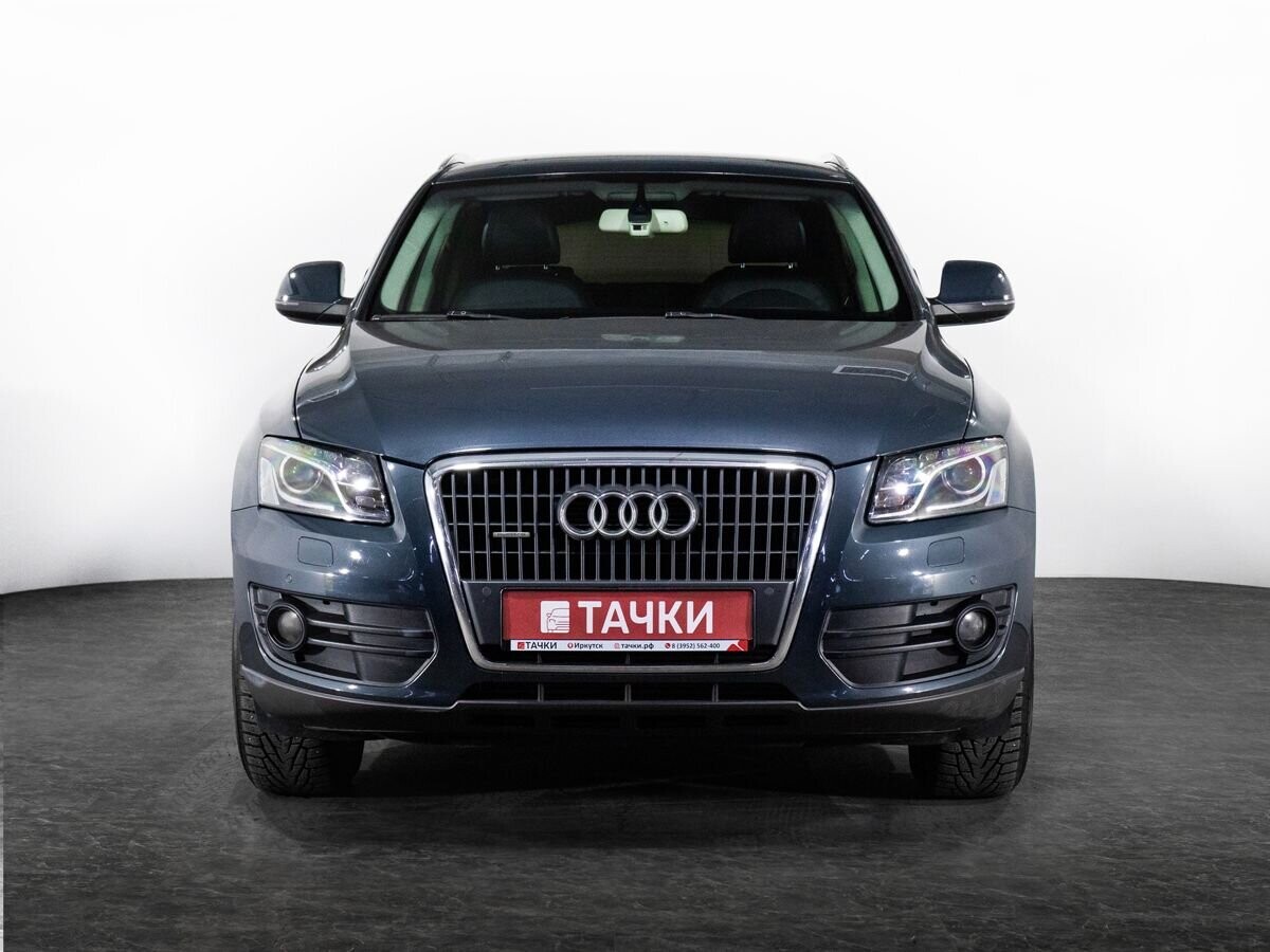 Audi Q5 2010 - фото автомобиля