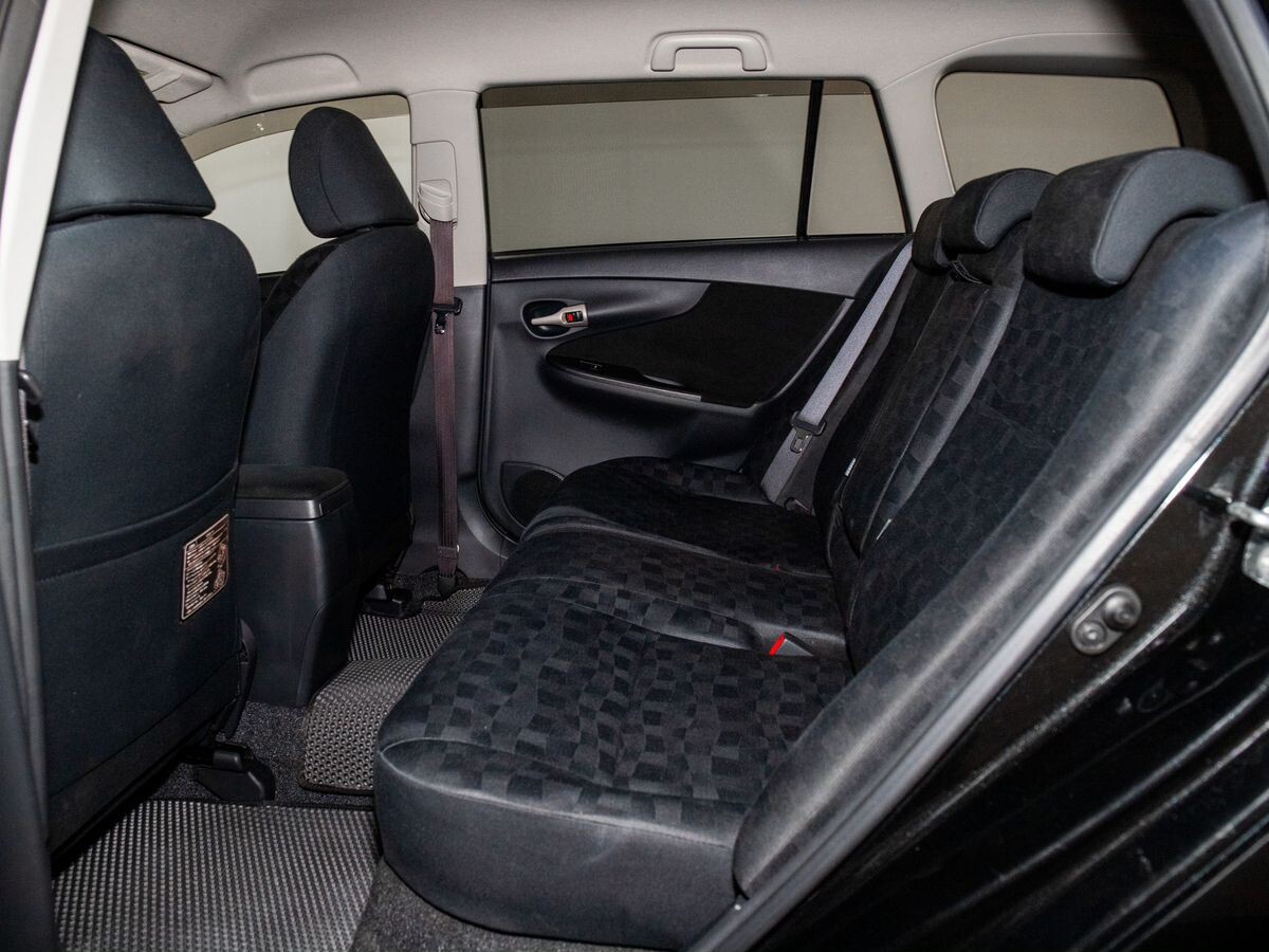 Toyota Corolla 2009 - фото автомобиля