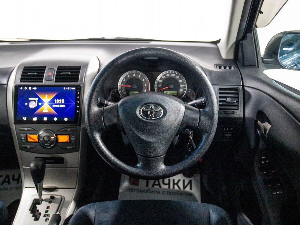 Toyota Corolla 2009 - фото автомобиля