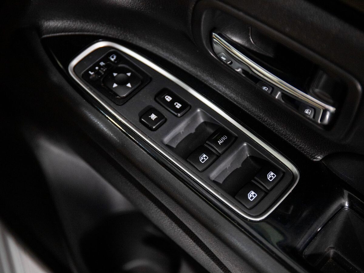 Mitsubishi Outlander 2016 - фото автомобиля