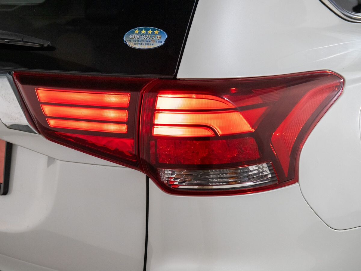 Mitsubishi Outlander 2016 - фото автомобиля