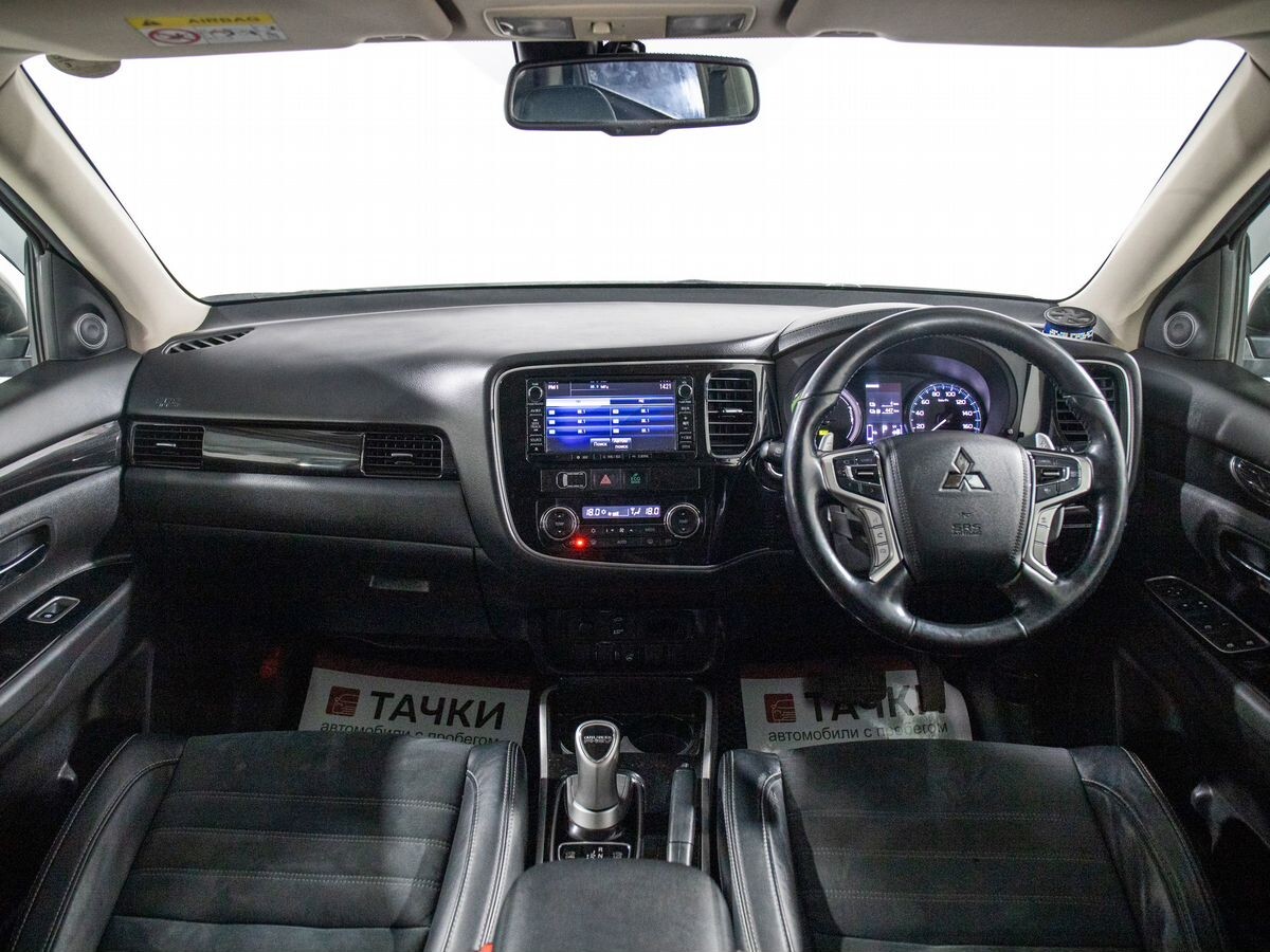 Mitsubishi Outlander 2016 - фото автомобиля