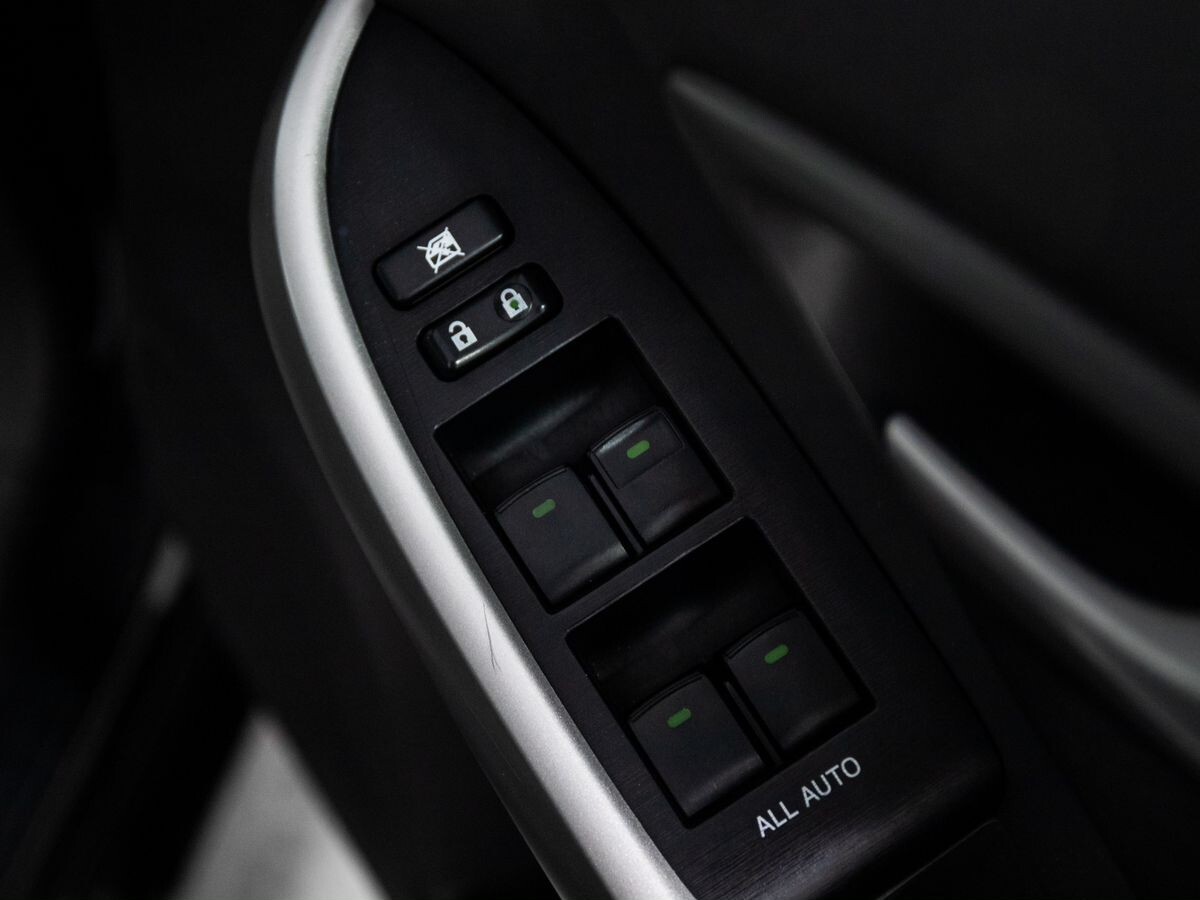 Toyota Prius 2009 - фото автомобиля