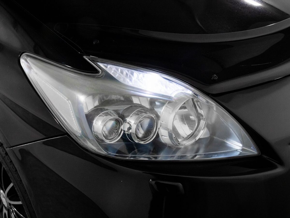 Toyota Prius 2009 - фото автомобиля