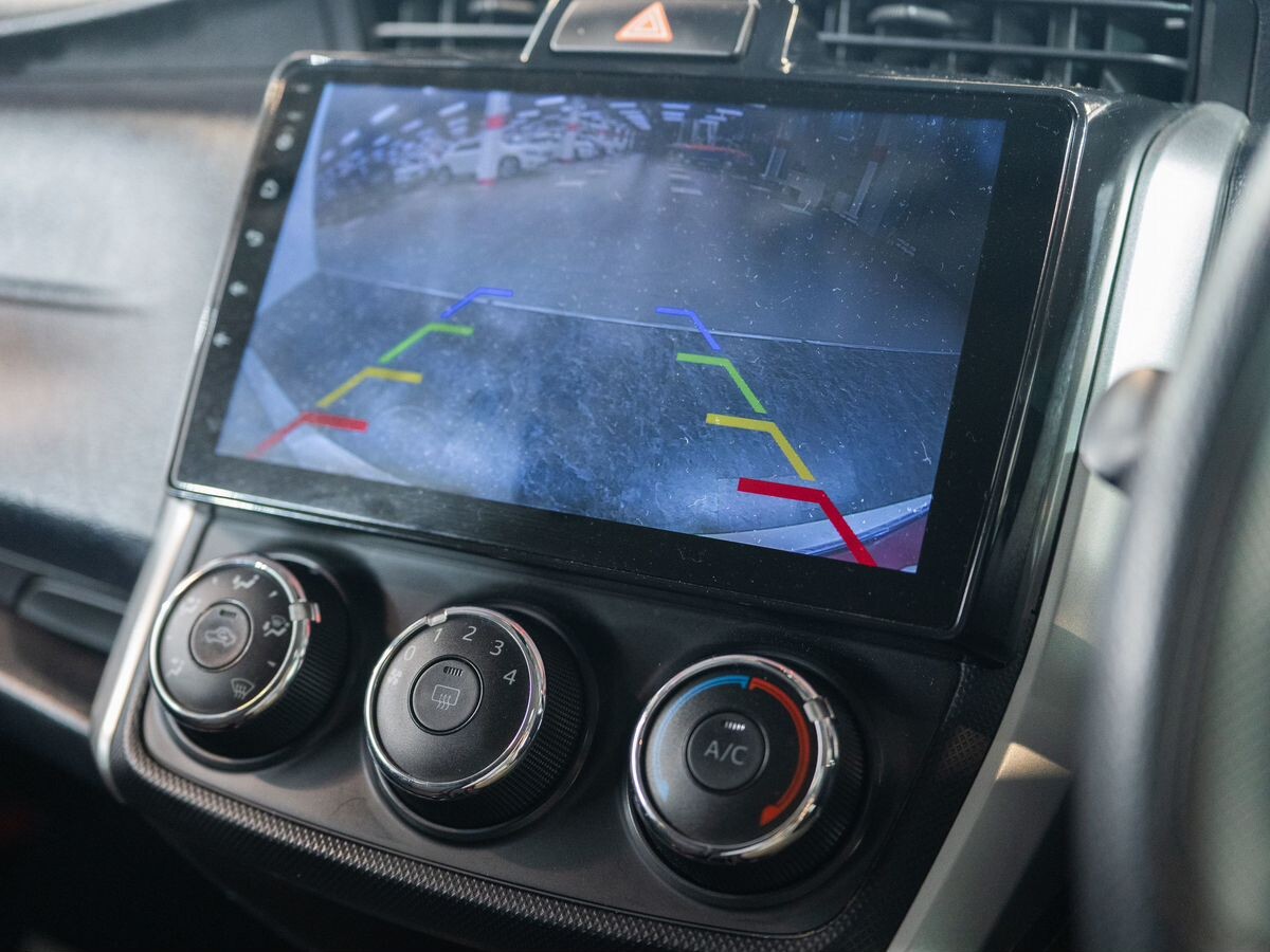 Toyota Corolla 2016 - фото автомобиля