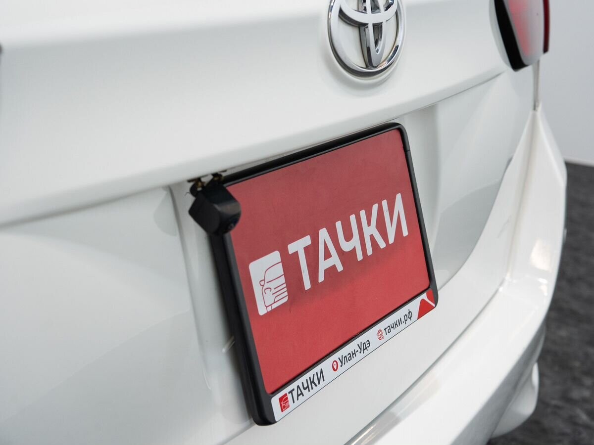 Toyota Corolla 2016 - фото автомобиля