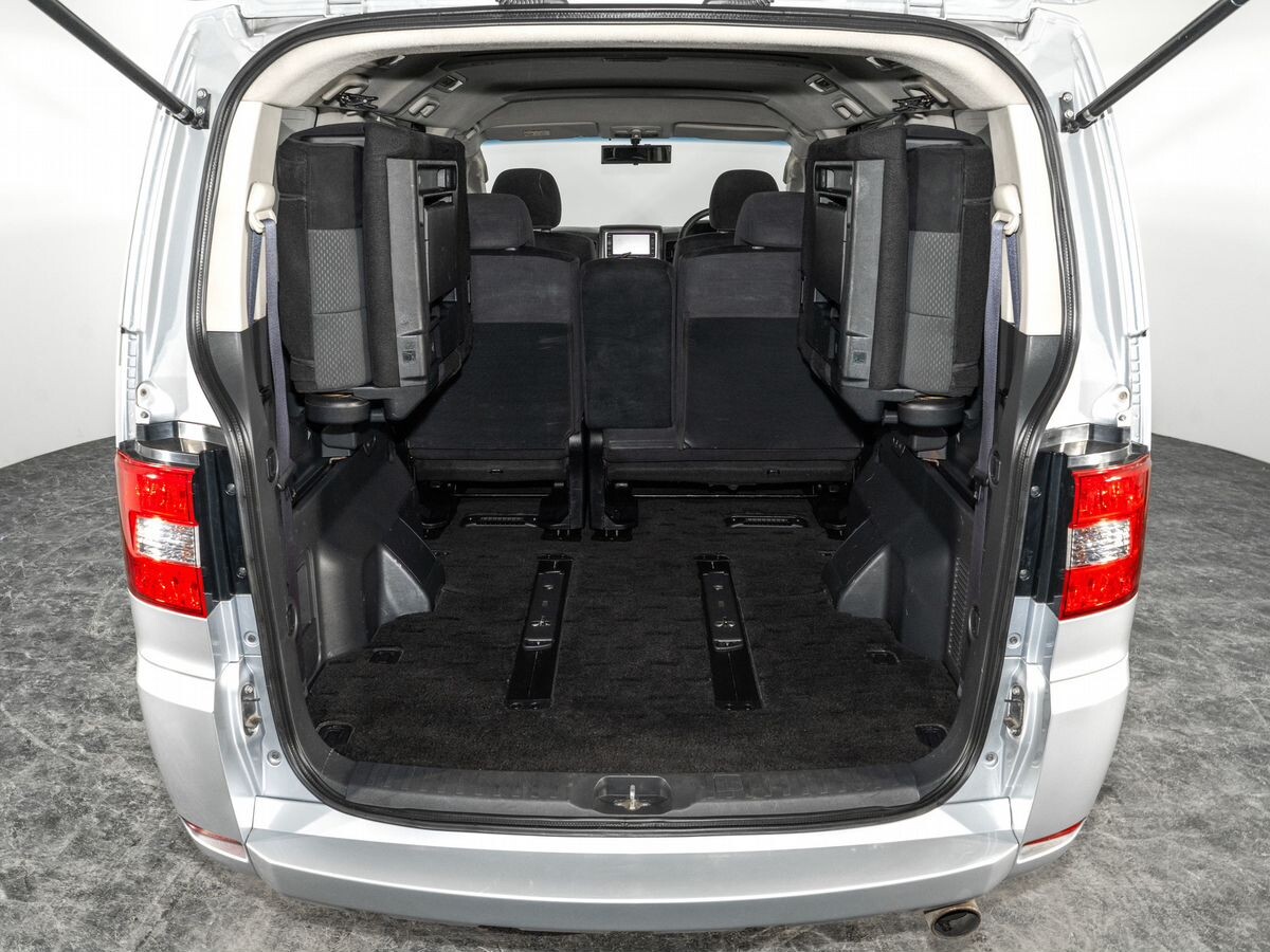 Mitsubishi Delica D:5 2007 - фото автомобиля