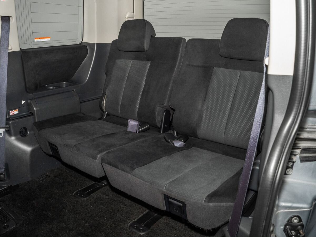 Mitsubishi Delica D:5 2007 - фото автомобиля