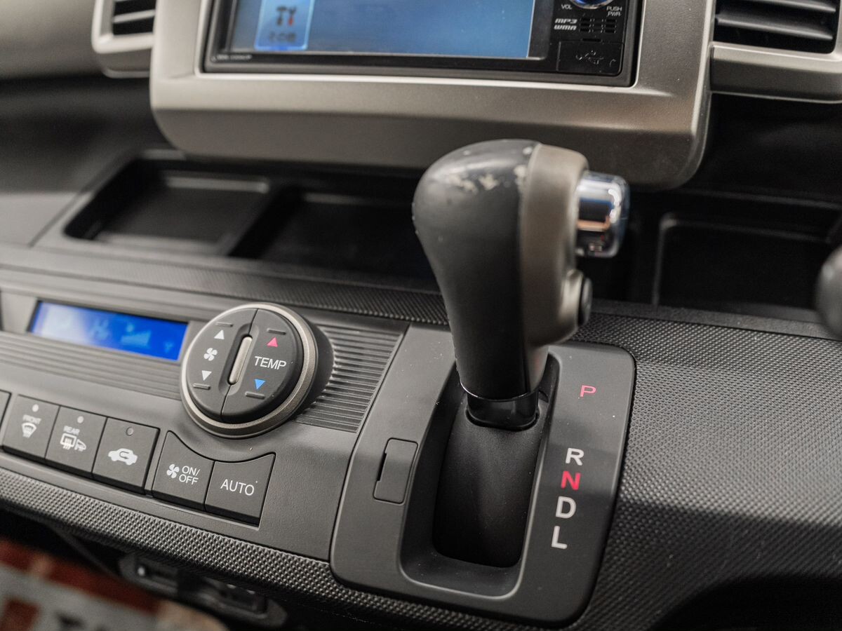 Honda Freed 2014 - фото автомобиля