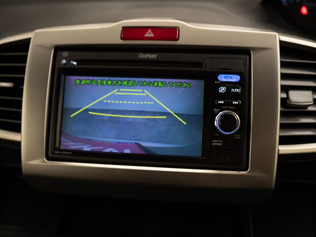 Honda Freed 2014 - фото автомобиля