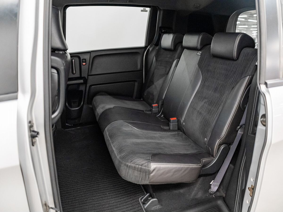 Honda Freed 2014 - фото автомобиля