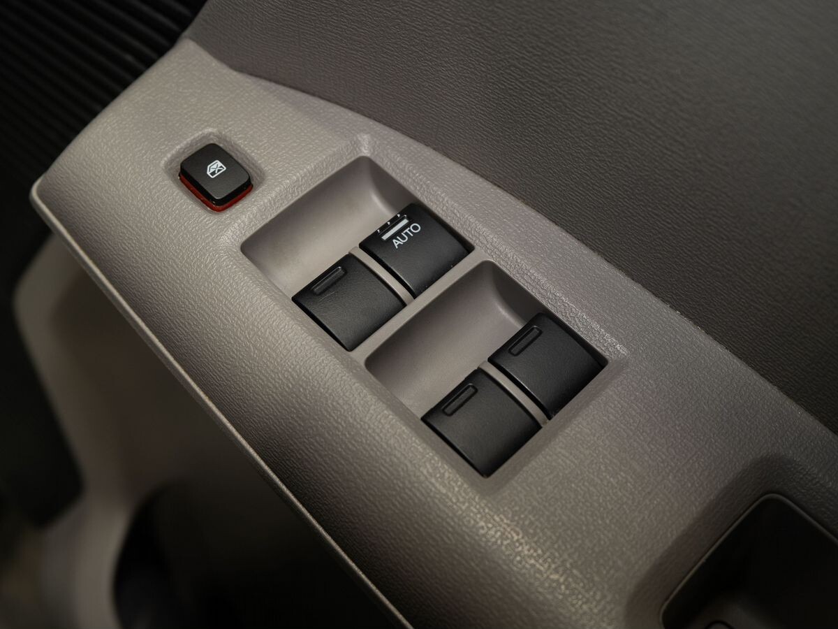 Honda Freed 2010 - фото автомобиля