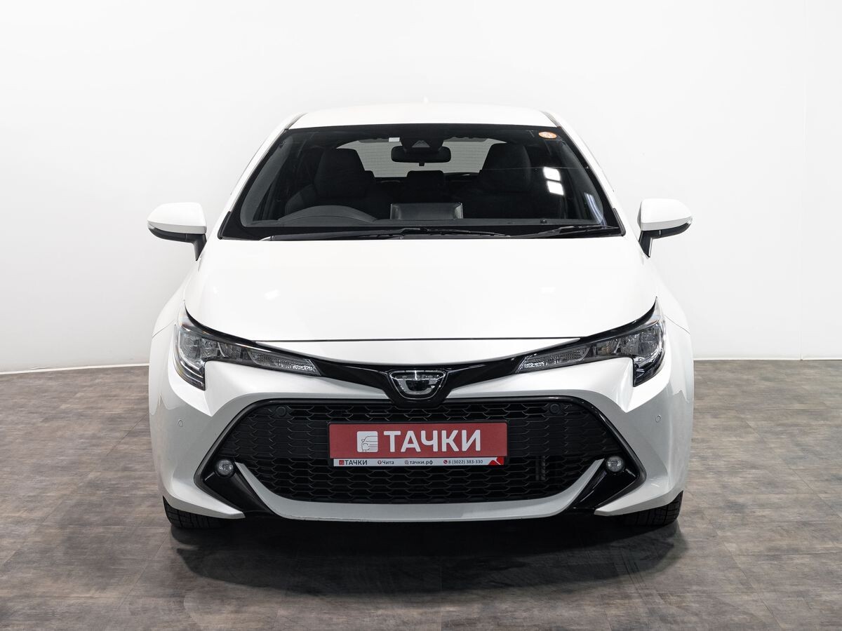 Toyota Corolla 2018 - фото автомобиля