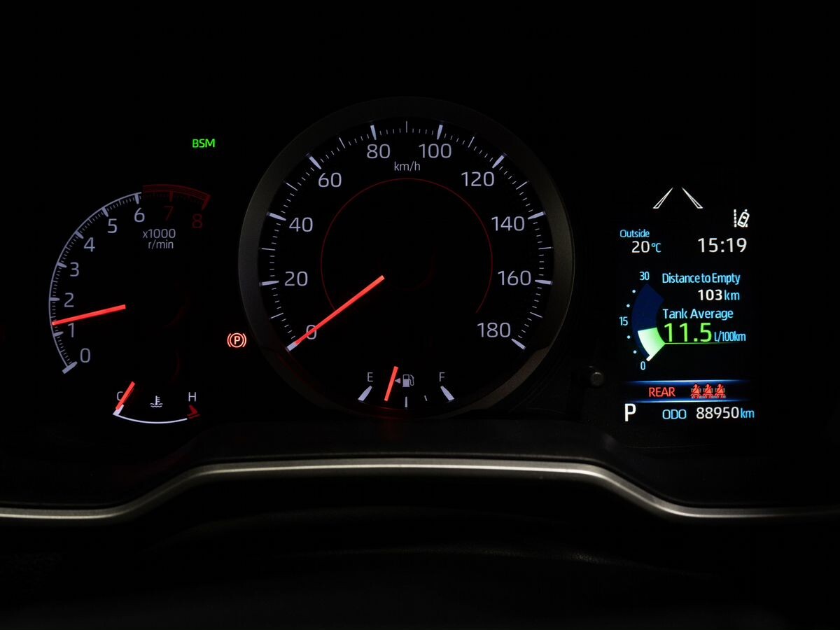 Toyota Corolla 2018 - фото автомобиля