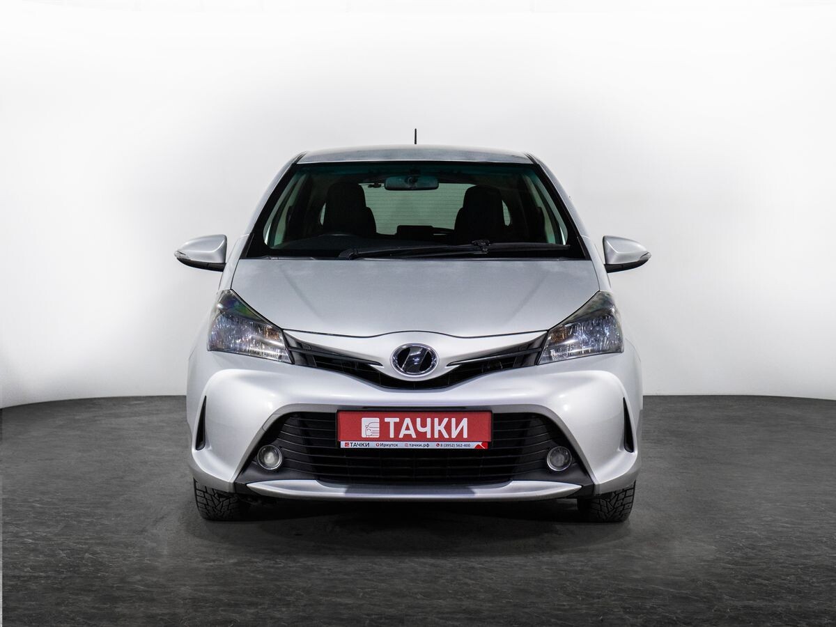 Toyota Vitz 2014 - фото автомобиля