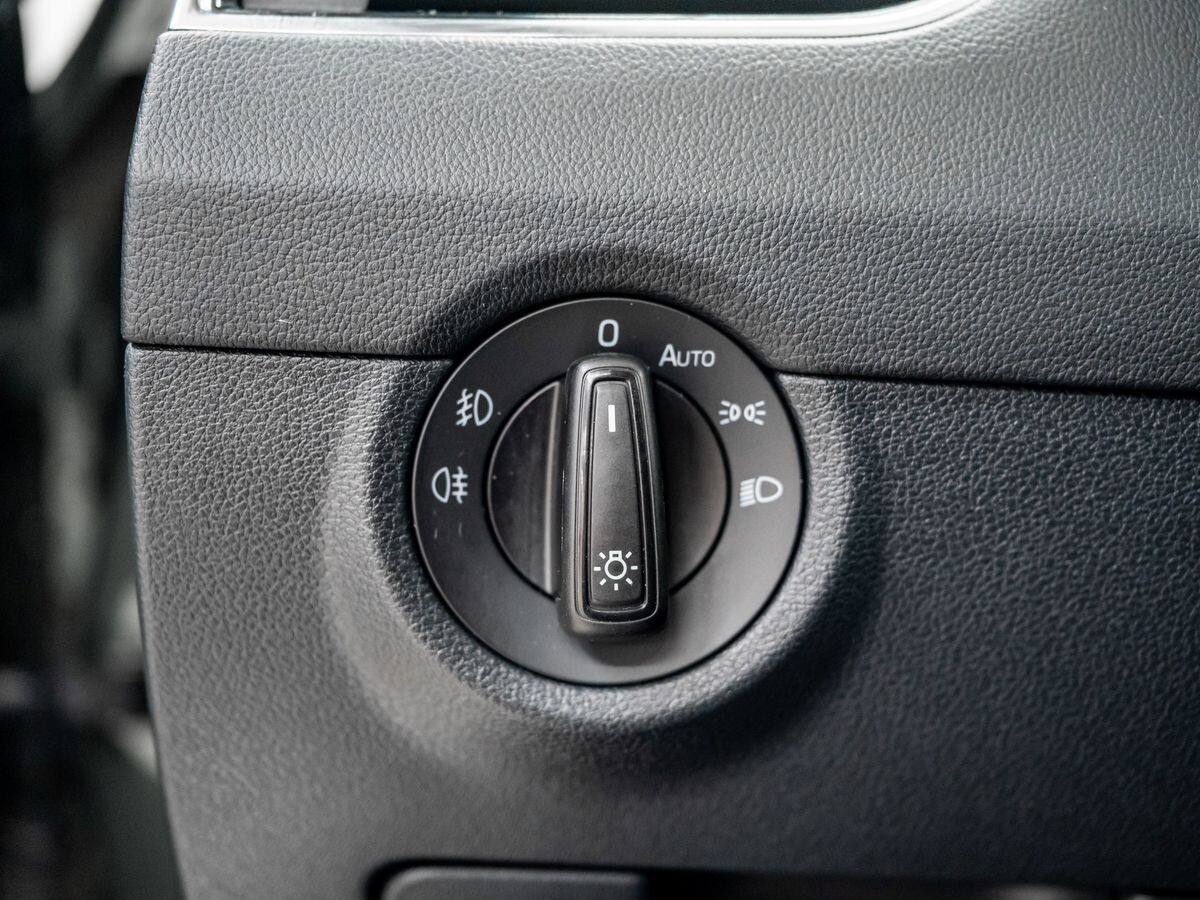 Skoda Octavia 2020 - фото автомобиля