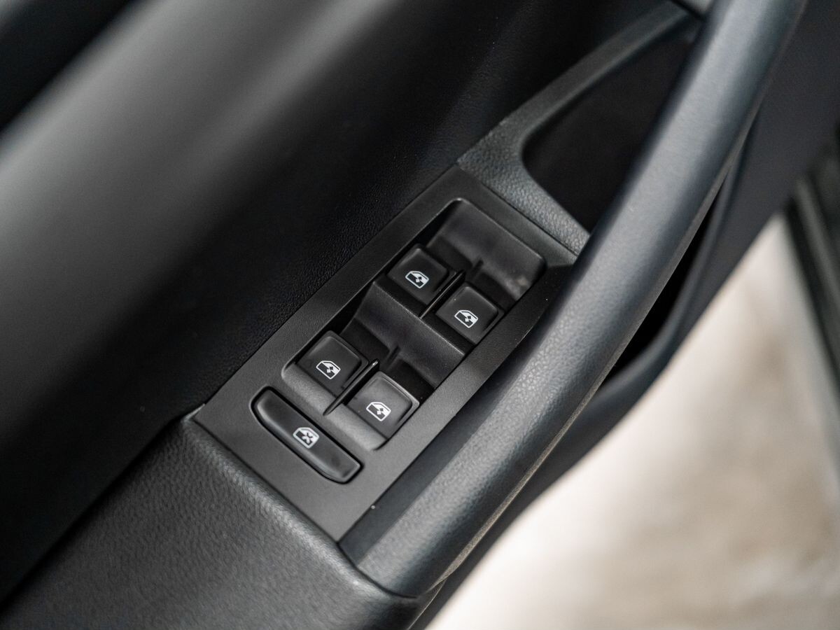 Skoda Octavia 2020 - фото автомобиля