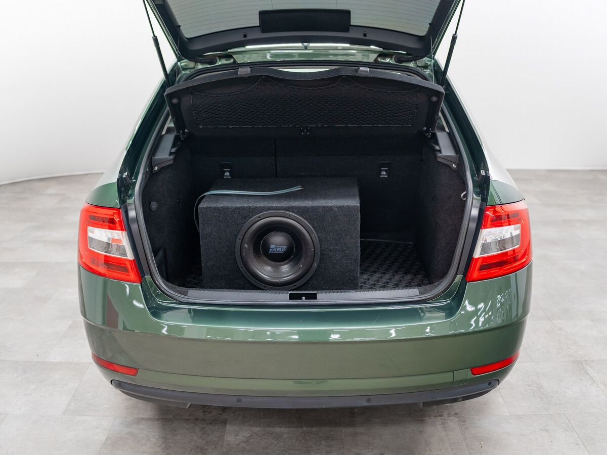 Skoda Octavia 2020 - фото автомобиля