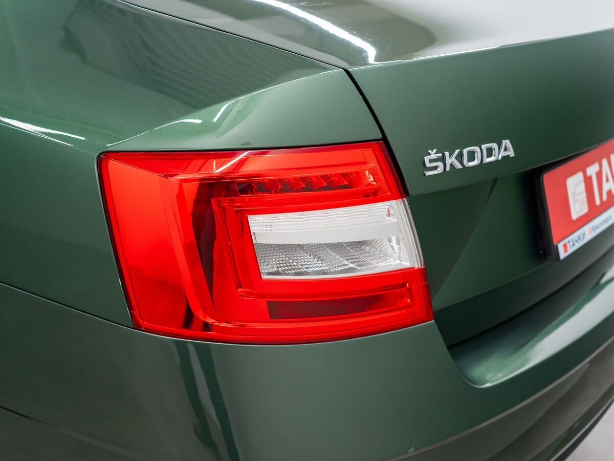 Skoda Octavia 2020 - фото автомобиля