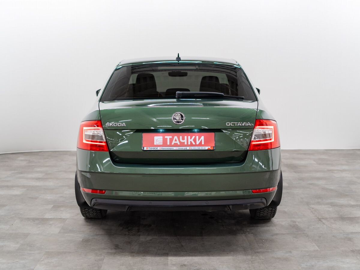 Skoda Octavia 2020 - фото автомобиля
