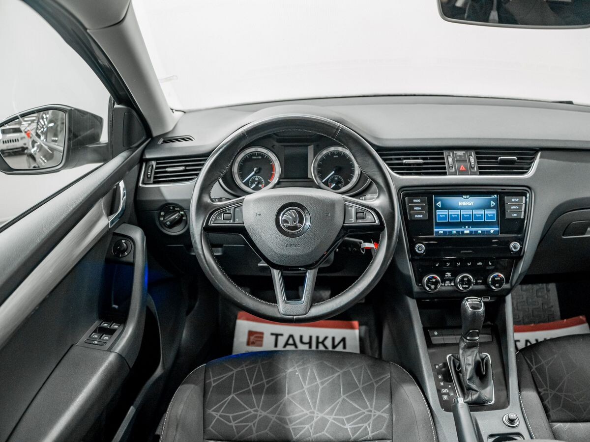 Skoda Octavia 2020 - фото автомобиля