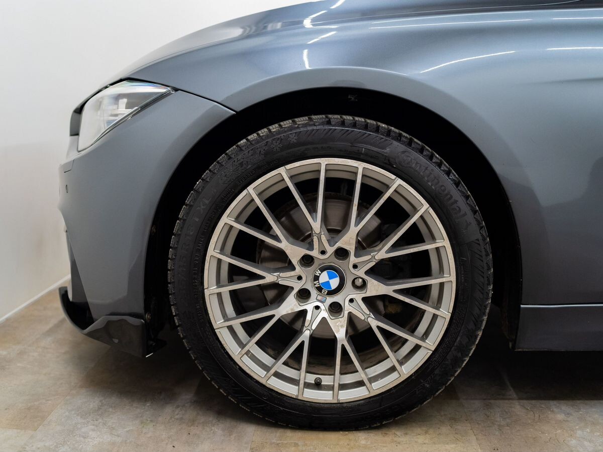 BMW 3 серии 2016 - фото автомобиля