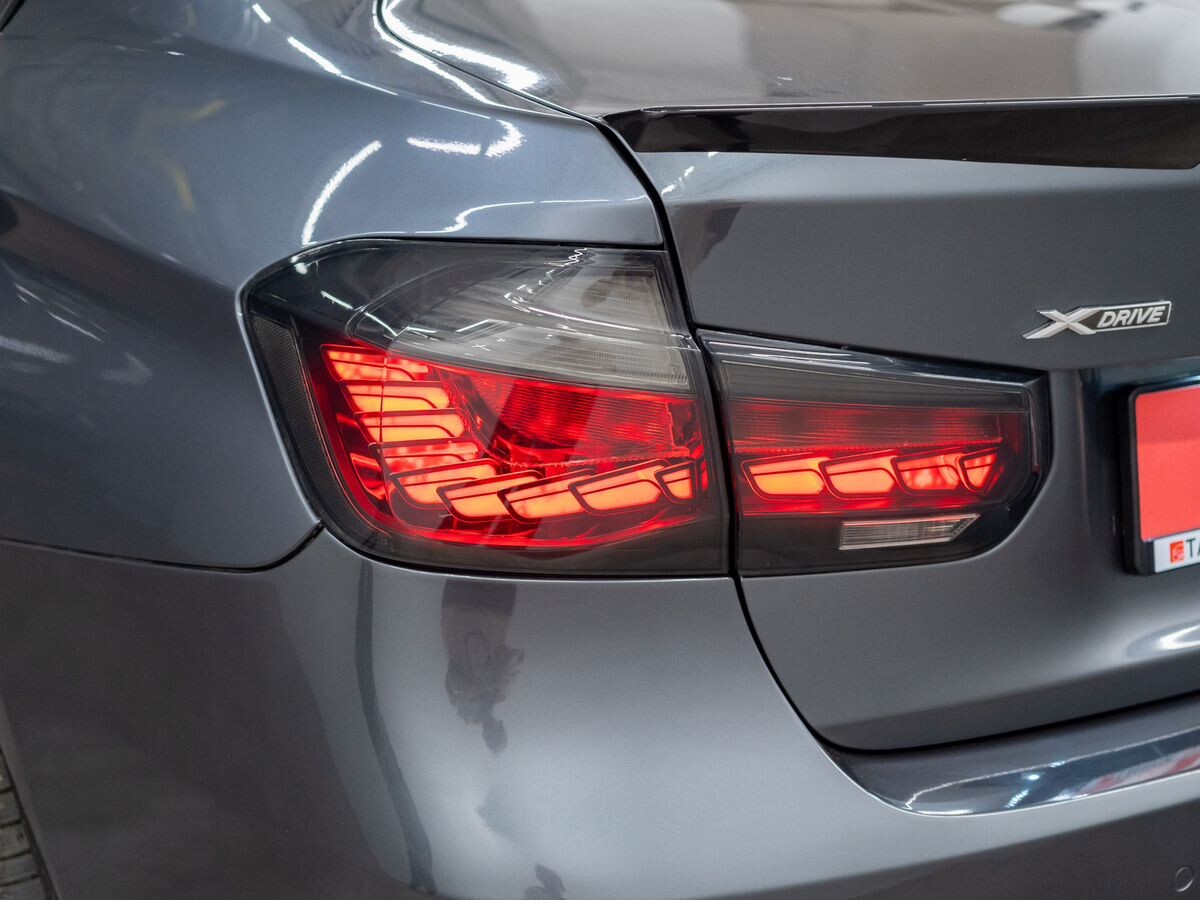 BMW 3 серии 2016 - фото автомобиля