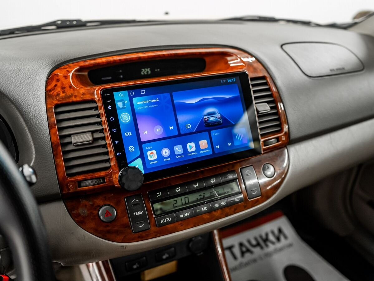 Toyota Camry 2003 - фото автомобиля