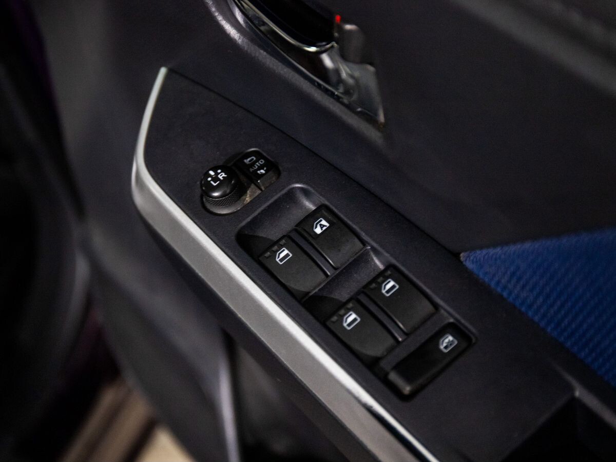 Toyota Tank 2016 - фото автомобиля