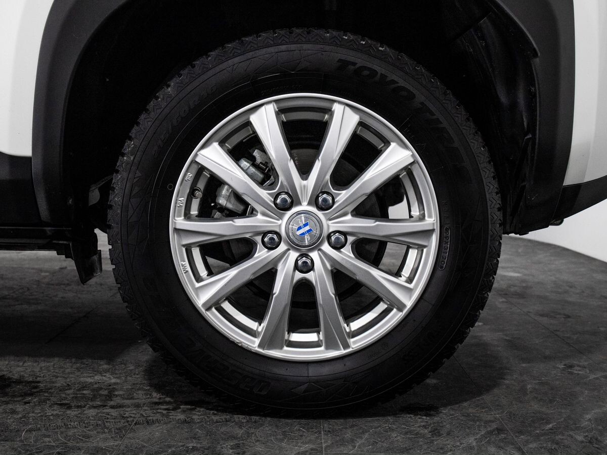 Toyota Yaris Cross 2021 - фото автомобиля