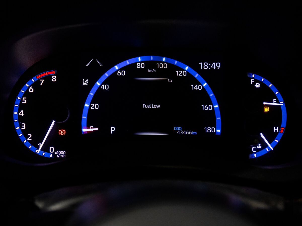 Toyota Yaris Cross 2021 - фото автомобиля