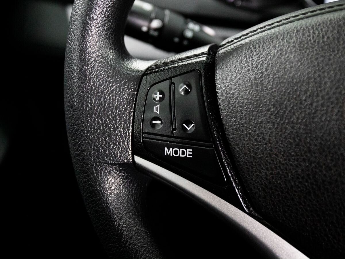 Toyota Vios 2021 - фото автомобиля