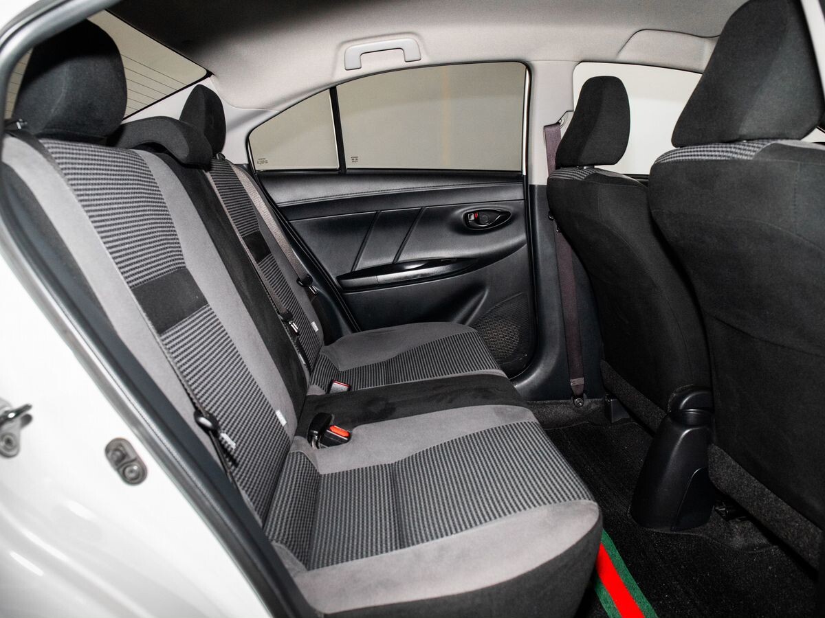 Toyota Vios 2021 - фото автомобиля