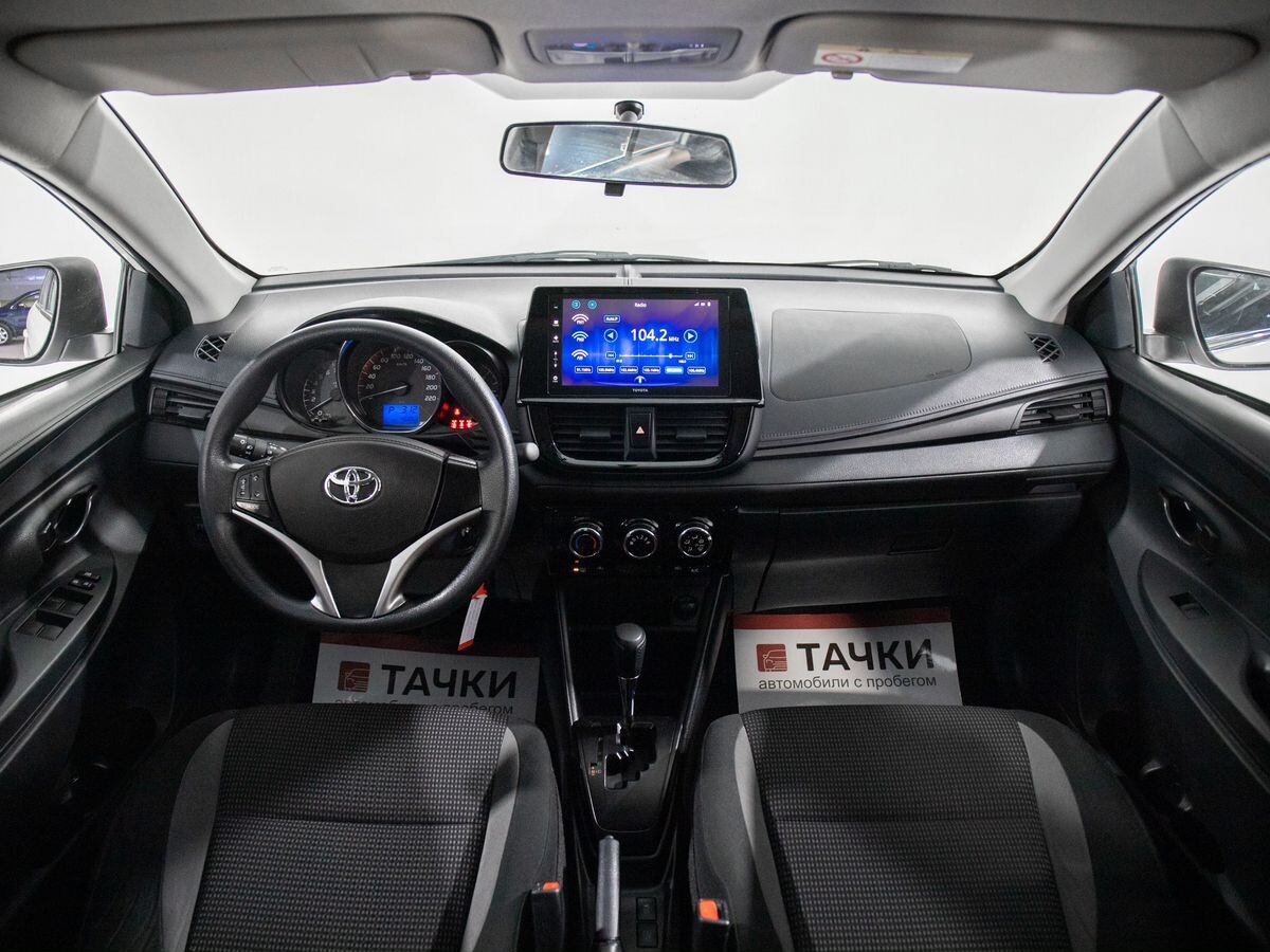 Toyota Vios 2021 - фото автомобиля