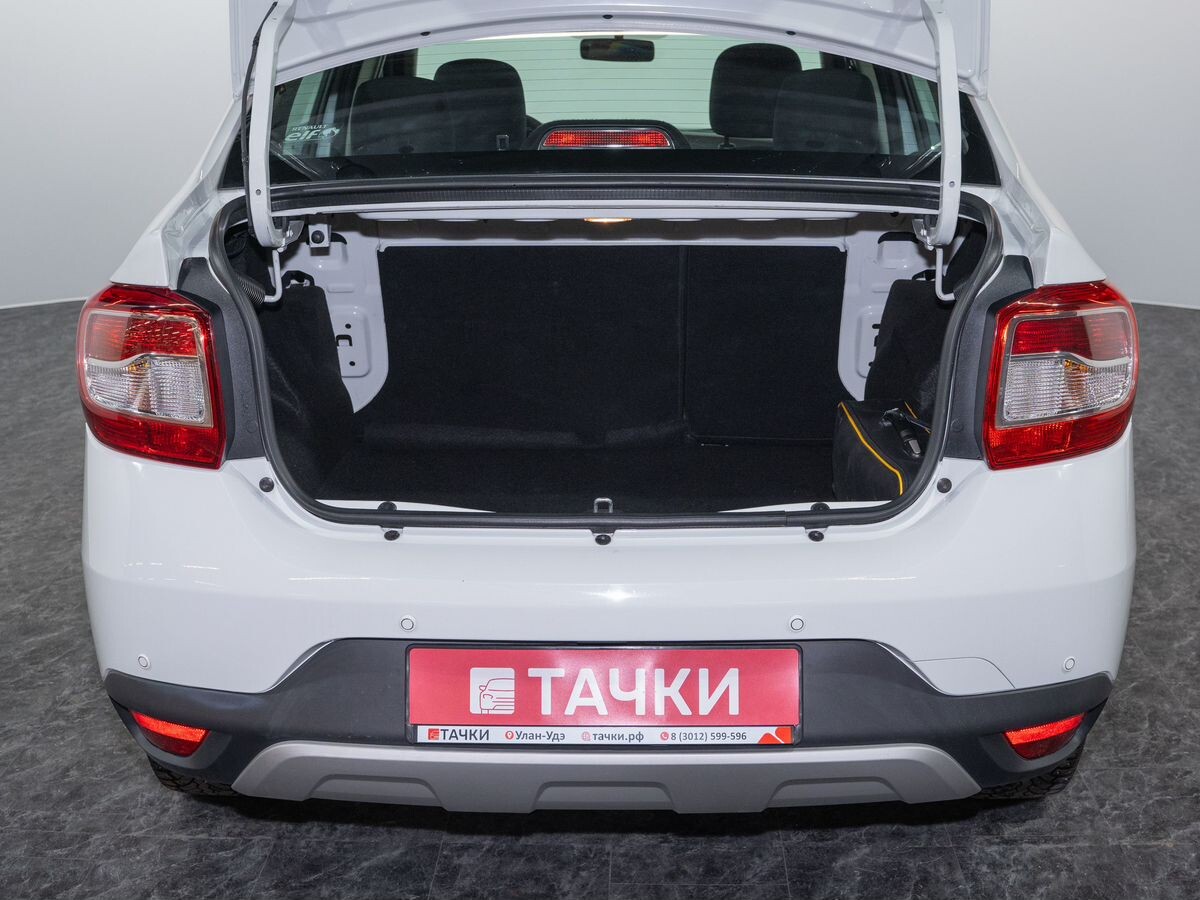 Renault Logan 2019 - фото автомобиля