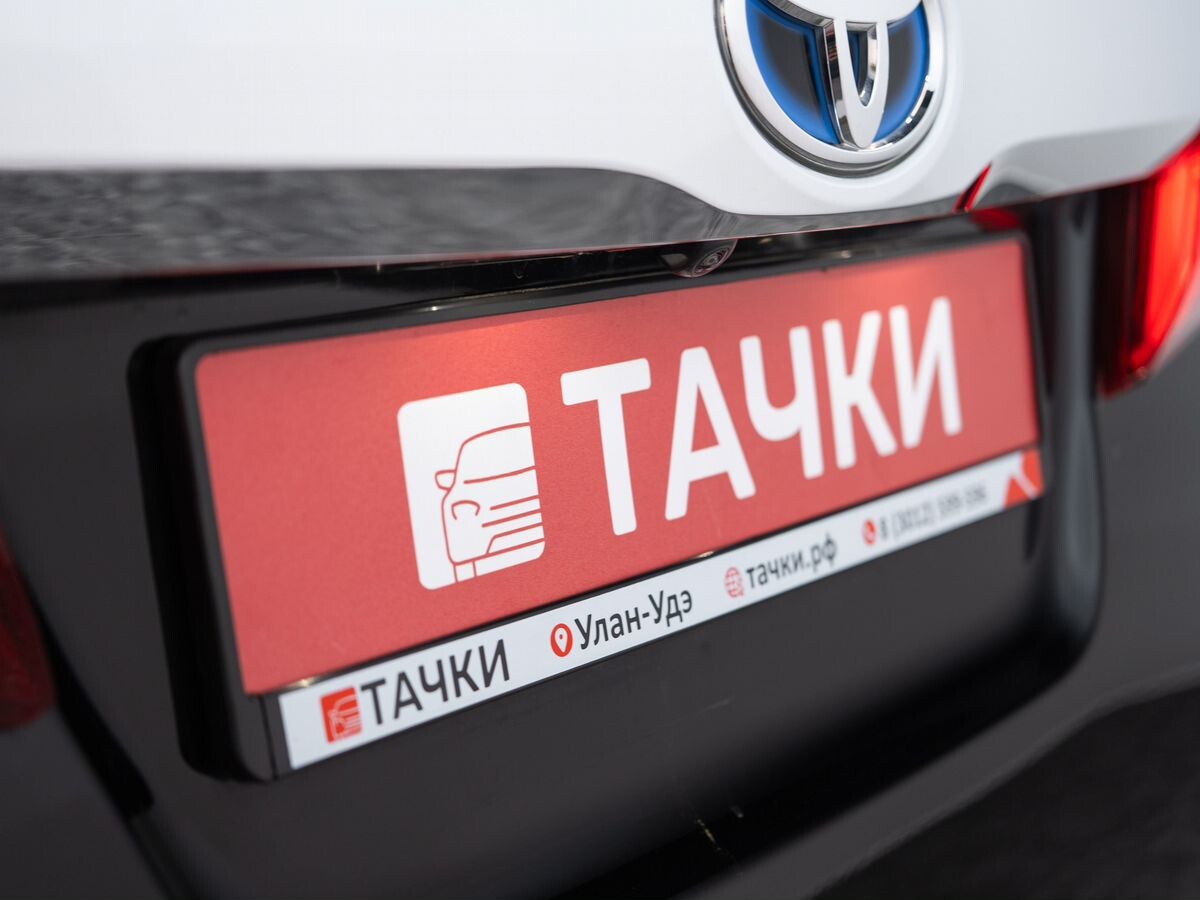 Toyota Alphard 2021 - фото автомобиля