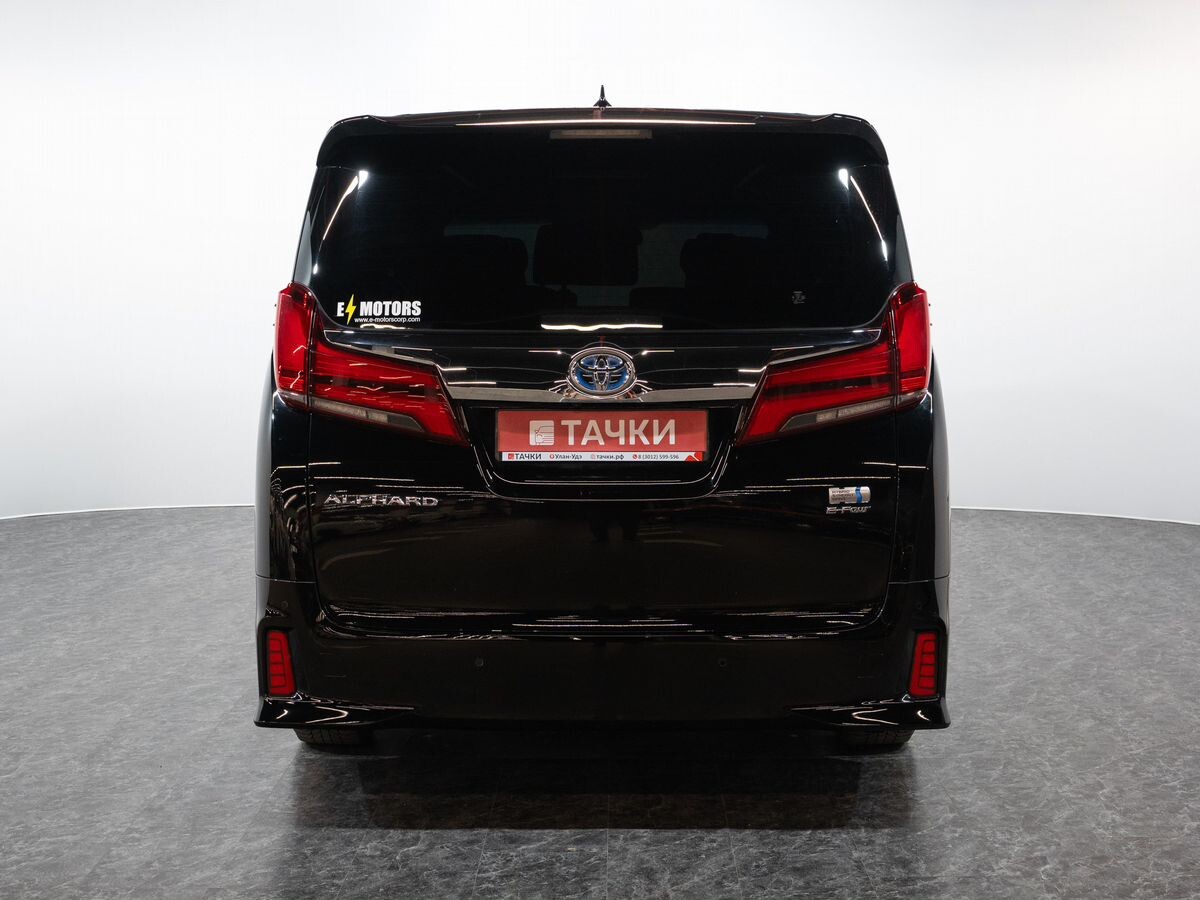 Toyota Alphard 2021 - фото автомобиля