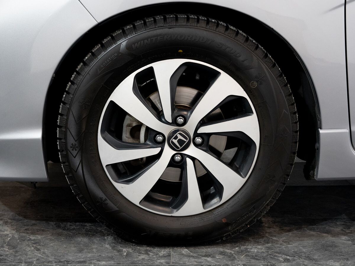 Honda Shuttle 2020 - фото автомобиля