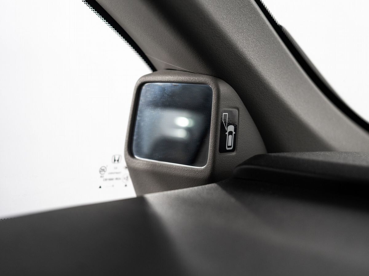 Honda Stepwgn 2019 - фото автомобиля