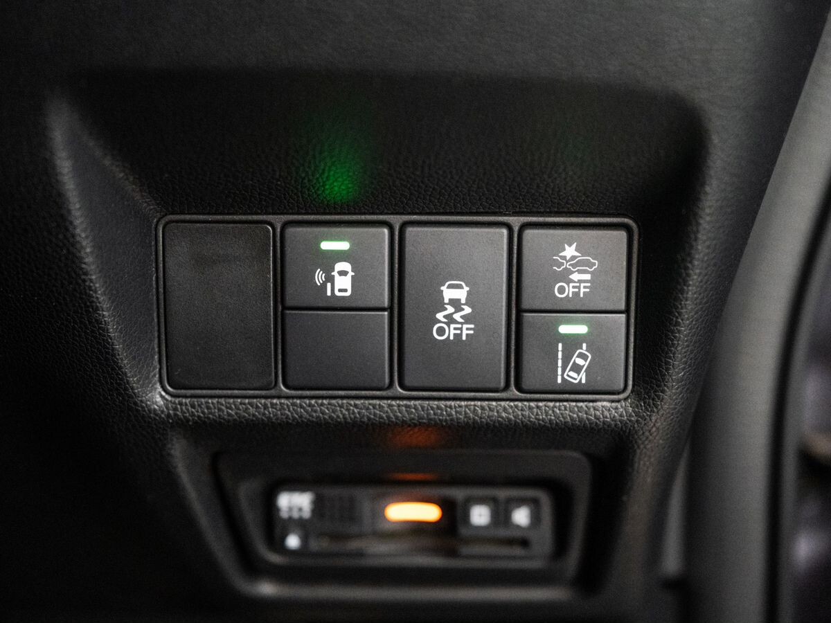 Honda Stepwgn 2019 - фото автомобиля