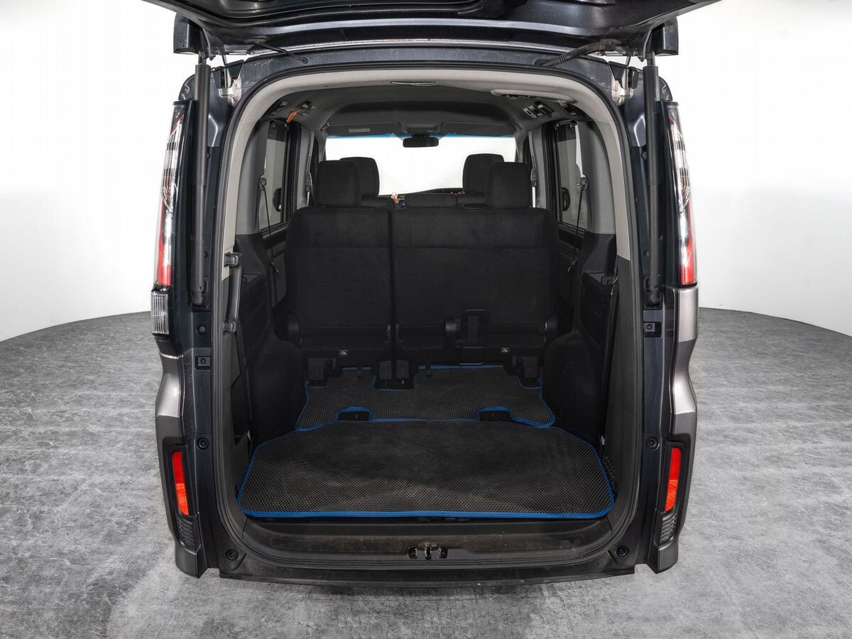 Honda Stepwgn 2019 - фото автомобиля